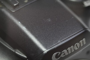 Пленочная зеркальная камера Canon EOS 7 Eye Control EF 28–105 мм F3,5–4,5 USM с зум-объективом