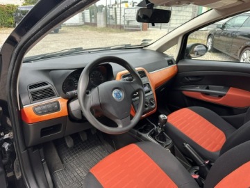 Fiat Punto Grande Punto Hatchback 5d 1.4 8v 77KM 2006 Fiat Grande Punto 1.4 benzyna 77 KM/Klima/5 drzwi/, zdjęcie 12