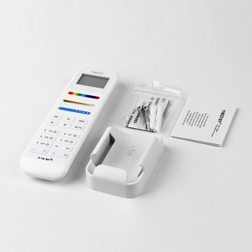 100-зонный пульт RGB+CCT FUT100 MiBoxer