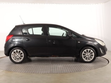 Opel Corsa D Hatchback 1.3 CDTI ecoFLEX 95KM 2012 Opel Corsa 1.3 CDTI, Klima, Tempomat, Parktronic, zdjęcie 5