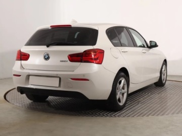 BMW Seria 1 F20-F21 Hatchback 5d Facelifting 2015 120i 177KM 2015 BMW 1 120i, Salon Polska, Klima, Klimatronic, zdjęcie 4