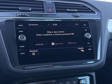 Volkswagen Tiguan II SUV 1.5 TSI EVO 150KM 2019 Volkswagen Tiguan Comfortline DSG ACC Reflektory LED Czujniki parkowania P, zdjęcie 27