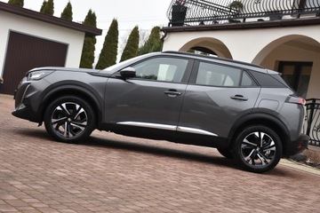 Peugeot 2008 II SUV 1.2 PureTech 130KM 2020 Peugeot 2008 II ALLURE TURBO 131KM *AUTOMAT 8biegów* BOGATA, Piękna Wersja!, zdjęcie 3