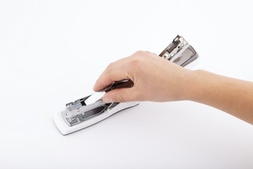 Степлер Smart 0025 на 25 листов, прочность 60% 24/6