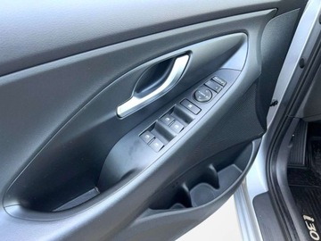 Hyundai i30 III Wagon Facelifting 1.0 T-GDI 120KM 2022 Hyundai i30 1.0T-gdi 120KM Modern SalonPL SerwisASO Kam Tempomat Android F, zdjęcie 16