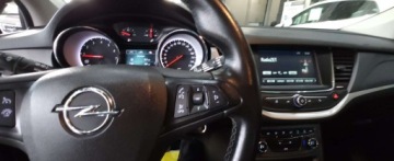 Opel Astra K Hatchback Facelifting 1.2 Turbo 130KM 2020 Opel Astra 1.2 turbo benzyna 130 km Kamera Nawigacja 1.2 Benzyna 130KM, zdjęcie 25