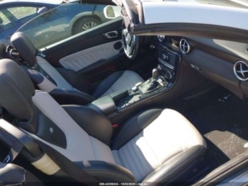 Mercedes SLK R172 2014 Mercedes-Benz SLK 250 2014 1.8l 1.8 Benzyna 201KM, zdjęcie 12