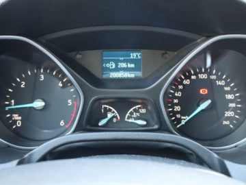 Ford Focus III Hatchback 5d facelifting 1.5 TDCi 95KM 2017 Ford Focus 1.5 TDCi, Salon Polska, Klima, zdjęcie 10