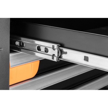 Шкаф для инструментов с 7 ящиками PRO