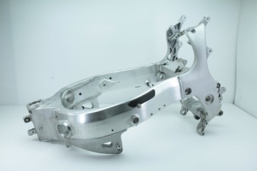 SUZUKI GSX-R 1300 HAYABUSA 99-07 РАМА + ДОКУМЕНТЫ