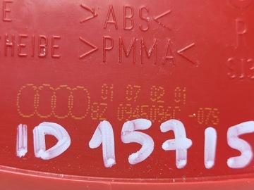 AUDI A2 8Z 00-05 PRAVÁ ZADNÍ SVĚTLO KOMPLETNÍ 8Z0945096C