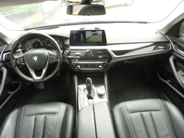 BMW Seria 5 G30-G31 Limuzyna 520d 190KM 2017 BMW 520 D*X-Drive*2.0, zdjęcie 19