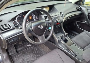 Honda Accord VIII Kombi 2.0 VTEC 156KM 2011 Honda Accord Honda Accord 2.0 Benzyna 156KM, zdjęcie 19