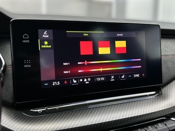 Skoda Octavia IV RS Kombi 2.0 TDI SCR 200KM 2022 Skoda Octavia 2.0TDI 200KM RS DSG l Panorama, Full, zdjęcie 25