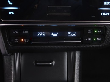 Toyota Auris II Touring Sports Facelifting 1.6 Valvematic 132KM 2018 Toyota Auris 1.6 Valvematic, Salon Polska, GAZ, zdjęcie 12