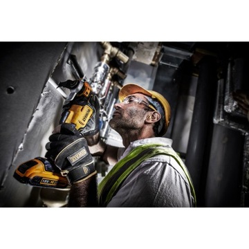 Мультиинструмент DEWALT DCS356NT 18 В, кейс + аксессуары