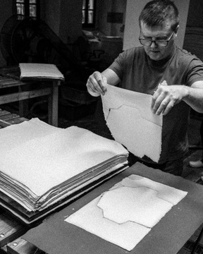 Бумага ручной работы А4 Душники Белая ~ 250г