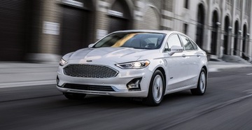 FORD FUSION USA FACELIFT 2019- NOVÁ MŘÍŽKA MASKA CHRÓM