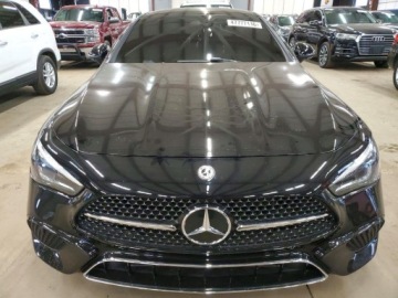 Mercedes CLE 2024 Mercedes-Benz CLE 2024 MERCEDES-BENZ CLE 300 4MATIC 2.0 Benzyna 255KM, zdjęcie 1