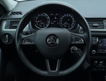 Skoda Rapid II Liftback Facelifting 1.4 TSI 125KM 2017 Skoda Rapid 1.4 TSI, Salon Polska, 1. Właściciel, zdjęcie 19