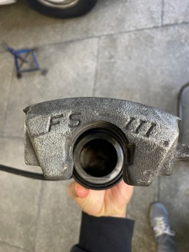 Передние тормозные суппорты VW Audi ATE FS - III, почти новые