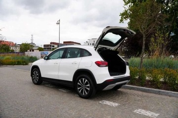 Mercedes GLA II Off-roader 1.3 200 163KM 2020 Mercedes-Benz GLA Faktura VAT, Kola zimowe gratis, Polska Salon 1.3 163KM, zdjęcie 6