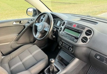 Volkswagen Tiguan I SUV 2.0 TDI CR DPF 140KM 2011 Volkswagen Tiguan Volkswagen Tiguan 2.0 TDI DPF 4Motion Sport amp Style, zdjęcie 19