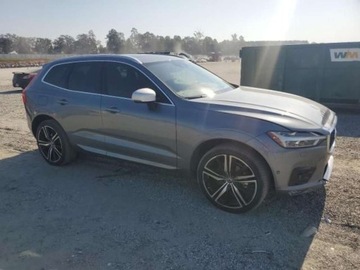 Volvo XC60 II 2018 Volvo XC 60 2.0 benzyna 254KM wersja R-DESIGN , mala szkoda 2.0 Benzyna, zdjęcie 3