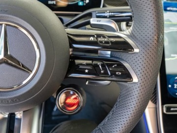 Mercedes CLE Coupe AMG 3.0 53  449KM 2026 MERCEDES-BENZ CLE AMG 53 4-Matic+ Cabrio 3.0 (449KM) 2026, zdjęcie 11