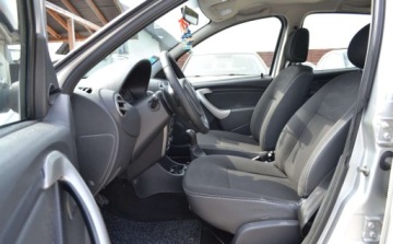 Dacia Sandero I Hatchback 5d 1.6 MPI 84KM 2011 Dacia Sandero Stepway Bezwypadkowe - Niski przebieg - klimatyzacja - Zadba, zdjęcie 5