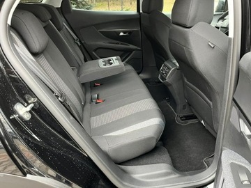 Peugeot 3008 II Crossover 1.2 PureTech 130KM 2019 Peugeot 3008 Kamera cofania Zadbany FV23%, zdjęcie 9