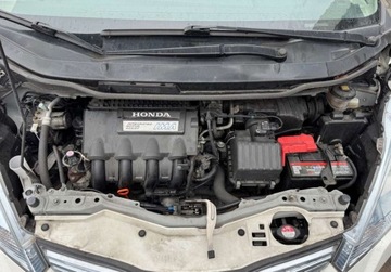 Honda Jazz III 2014 Honda Jazz 1.3 IMA Hybrid 1 rej. 032015r automat 1.3 Hybryda 98KM, zdjęcie 6
