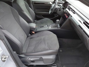 Volkswagen Arteon Fastback Facelifting 2.0 TSI 190KM 2022 Volkswagen Arteon Shooting Brake R-Line 2,0 TSI 190KM DSG Serwis ASO F, zdjęcie 11