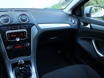 Ford Mondeo IV Kombi 1.6 Duratorq TDCi 115KM 2011 Ford Mondeo 1.6 TDCi, Klima, Klimatronic, zdjęcie 7