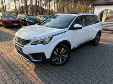 Peugeot 5008 II Crossover 1.2 PureTech 130KM 2017 Peugeot 5008 7-osobowy Półskóry Panorama dach, zdjęcie 3