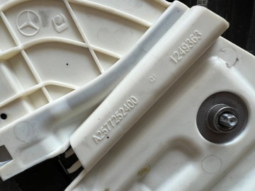 MERCEDES AMG GT W290 СТЕКЛО ДВЕРИ ПЕРЕДНЕЕ ПРАВОЕ 2018