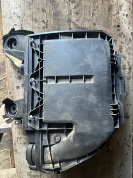 FILTR VZDUCHU POUZDRO PEUGEOT CITROEN C3 BERLINGO 9673061080 ORIGINÁL