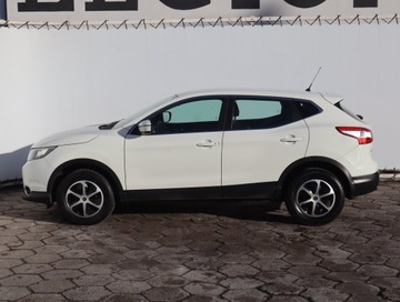 Nissan Qashqai II Crossover 1.6 dCi 130KM 2015 Nissan Qashqai 1.6 dCi, Salon Polska, Klima, zdjęcie 2