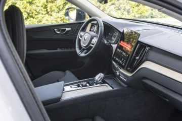 Volvo XC60 II 2026 Volvo XC 60 Ultra Dark B5 AWD mild hybrid Benzyna, zdjęcie 27