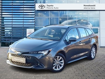 Toyota Corolla XII TS Kombi Facelifting 1.8 Hybrid 140KM 2023 Toyota Corolla 1.8 Hybrid Comfort Seria E21 (2019-