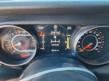 Jeep Wrangler IV 2020 Jeep Wrangler Unlimited Sahara 2020 3.6 Benzyna 285KM, zdjęcie 9