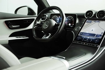 Mercedes GLC C254/X254 Coupe 2.0 200 204KM 2024 Mercedes-Benz GLC Jasne wnetrze 200 4Matic Coupe AMG Salon PL Autotrade, zdjęcie 25