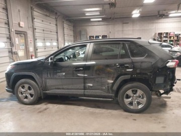 Toyota 2025 Toyota RAV4 2025r., XLE, od ubezpieczalni 2.5 Benzyna 203KM, zdjęcie 3