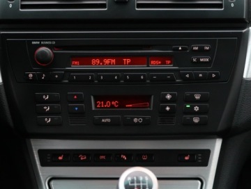 BMW X3 E83 2.0d 150KM 2006 BMW X3 2.0d, 4X4, Xenon, Klima, Klimatronic, zdjęcie 11