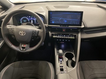 Toyota C-HR II SUV 2.0 Hybrid Dynamic Force 197KM 2024 Toyota C-HR 2.0 Hybrid GR Sport Toyota C-HR 2.0 GR, zdjęcie 2