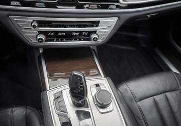 BMW Seria 7 G11-G12 2021 BMW Seria 7 BMW Seria 7 730d 3.0 Diesel 265KM, zdjęcie 20