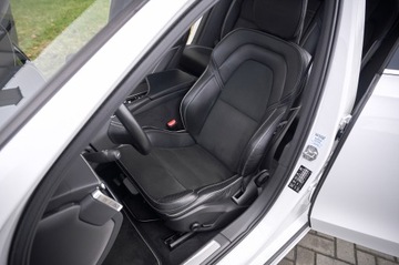 Volvo V90 II Kombi 2.0 D4 190KM 2018 R-DESIGN _ PANORAMA _KAMERA_ MEGA WYPOSAŻENIE, zdjęcie 26