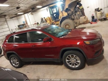 Jeep Cherokee V 2021 Jeep Cherokee 2021 JEEP CHEROKEE LATITUDE LUX 4X4 3.2 Benzyna 271KM, zdjęcie 4