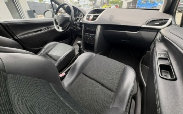 Peugeot 207 SW 1.6 HDi 109KM 2008 Peugeot 207 SW 1.6 HDI | Stan BDB | Klimatyzacja |, zdjęcie 10