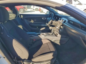 Ford Mustang VI Fastback Facelifting 5.0 Ti-VCT 450KM 2022 Ford Mustang Gt 2022 5.0 Benzyna 450KM, zdjęcie 10